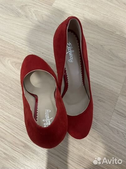 Туфли красные 38-39