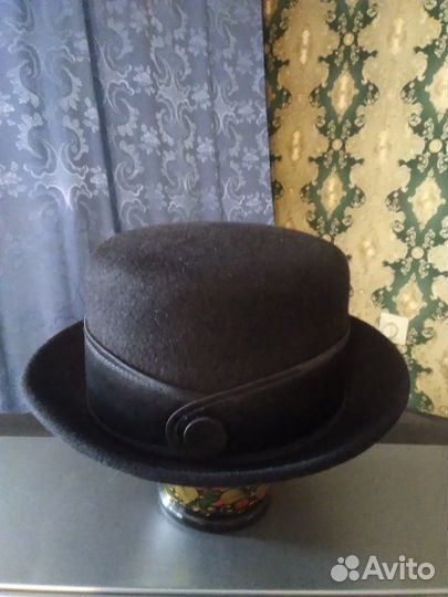 Шляпа фетровая черная