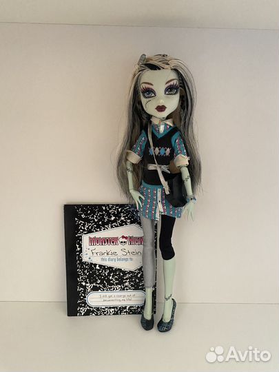 Кукла Монстер Хай Френки School's Out