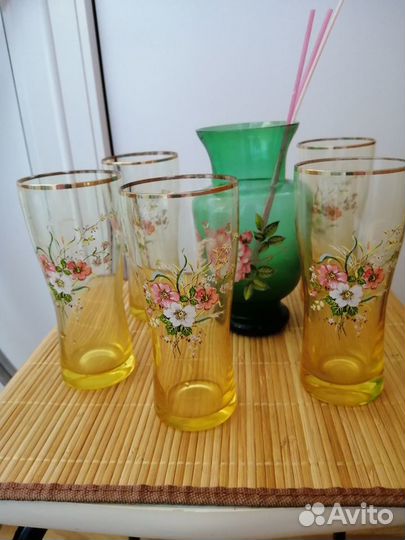 Праздничные Стаканы из цветного стекла