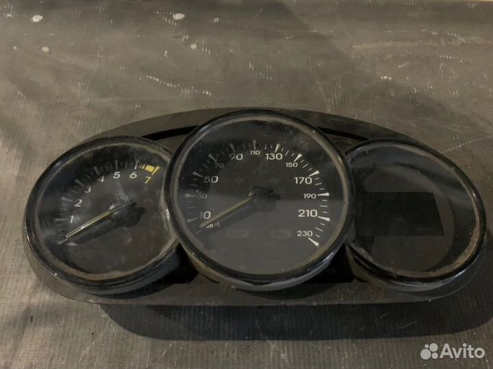 Панель приборов Renault Megane 3 K4M 2011