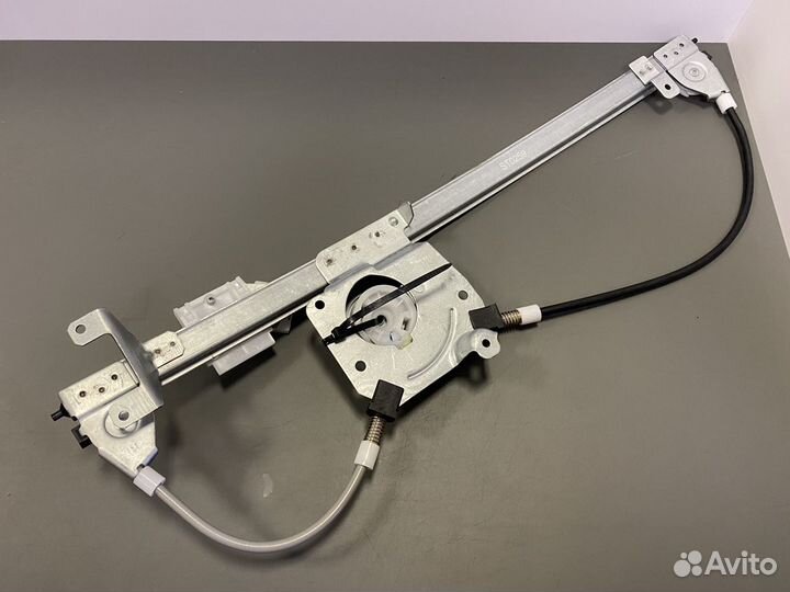 Стеклоподьъемник Mercedes Benz w210