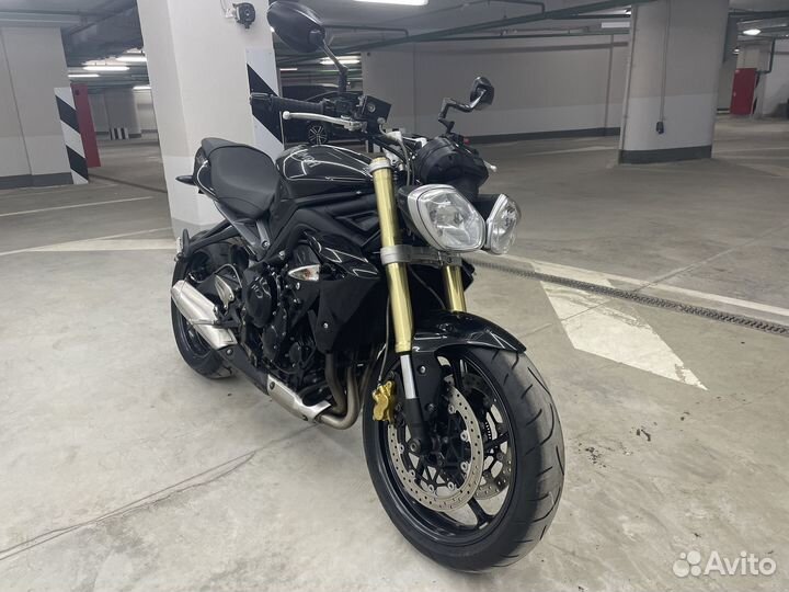 Triumph Street Triple