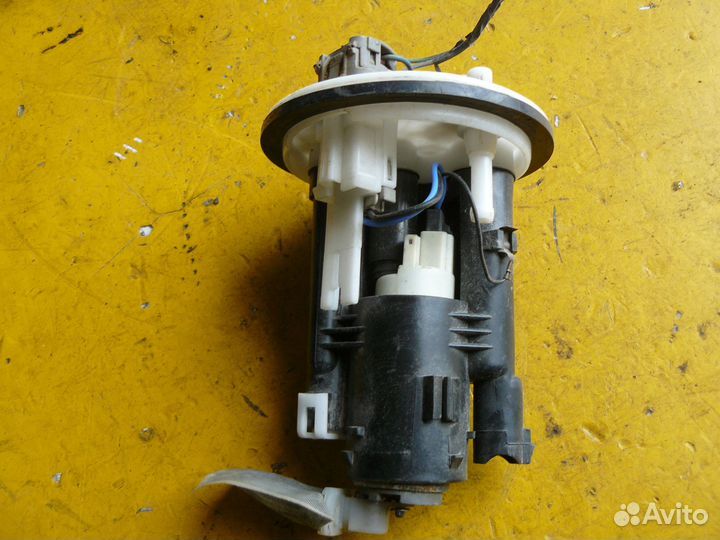 Насос топливный для Mitsubishi Lancer 9 1,6