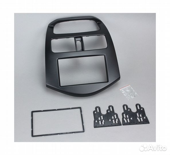 Переходные рамки для магнитол на Chevrolet