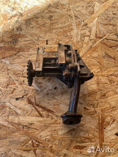 Насос масляный K7JA710 Renault Logan