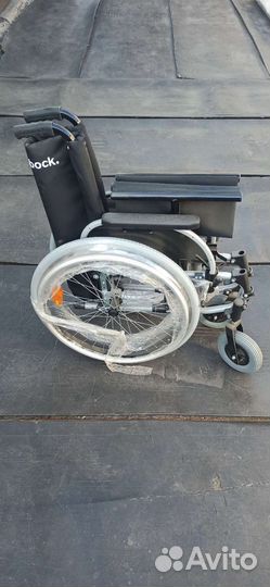 Коляска для инвалидов