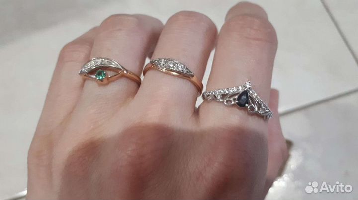 585 золотые кольца с бриллиантами,сапфир,изумруд
