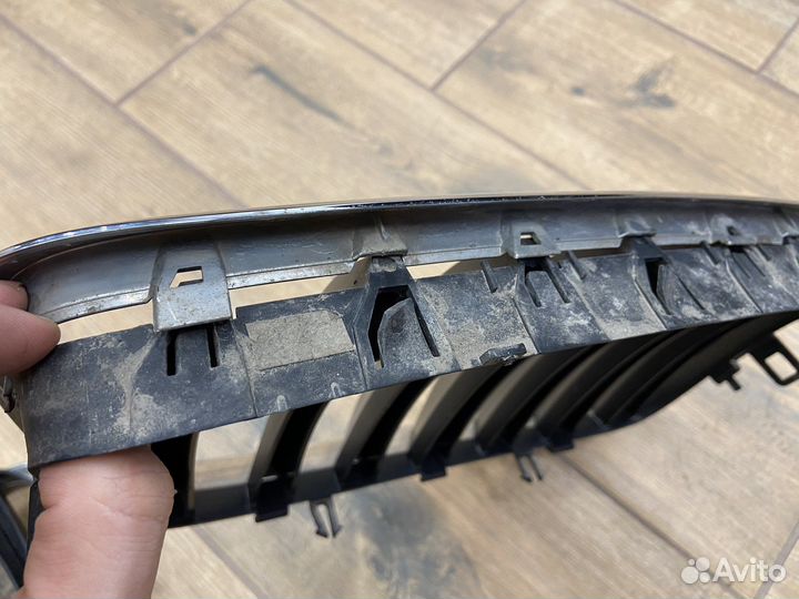 Ноздри решетки BMW X5 (e70) Оригинал
