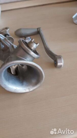 Мясорубка ручная