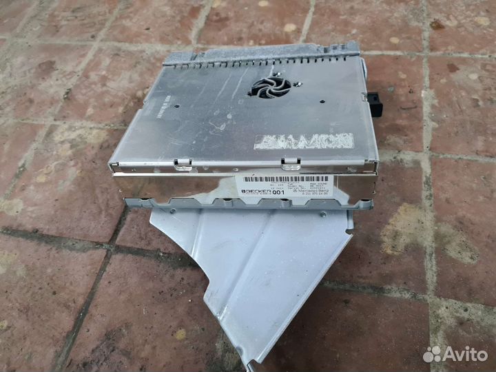 Усилитель звука Harman Kardon Logic7 Mercedes-Benz