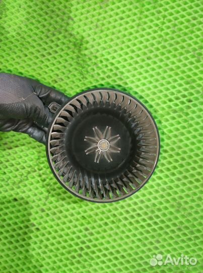 Моторчик печки Kia Rio