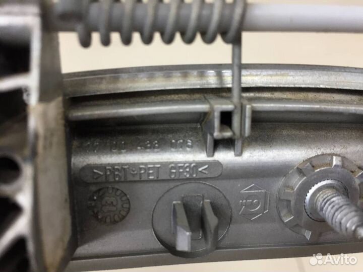 Ручка двери наружная правая Renault Logan 1 2005-2