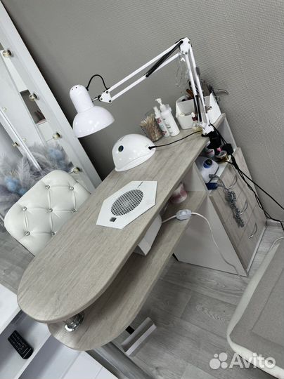 Стол для маникюра