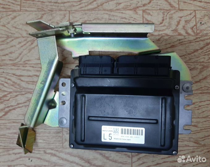 Блоки управления двс и АКПП X-trail NT30