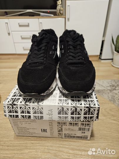 Кроссовки зимние женские