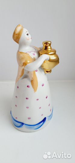 Статуэтка девушка С самоваром, завод Дулево, перио