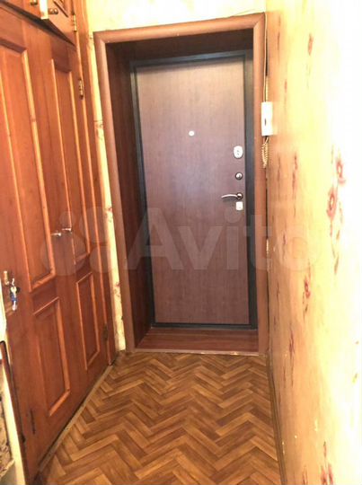 3-к. квартира, 64 м², 1/3 эт.