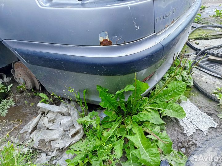 Пежо 607 задний бампер. Серебро