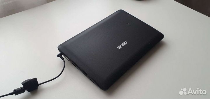 Нетбук asus 1011px 10.1