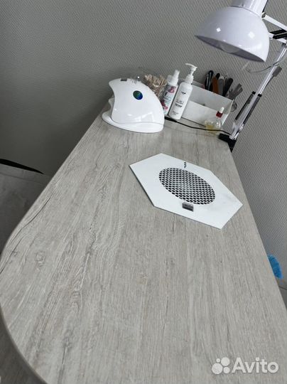 Стол для маникюра