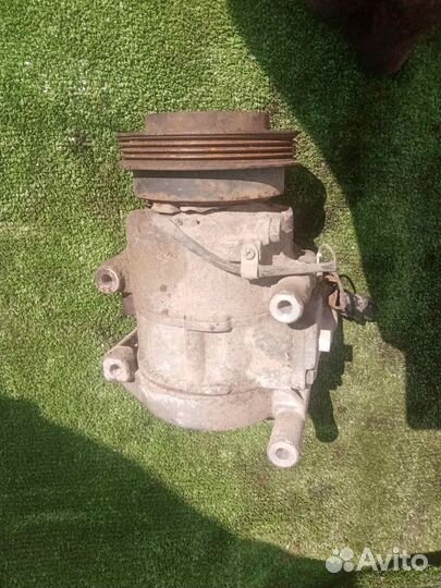 Компрессор кондиционера Kia Rio 2