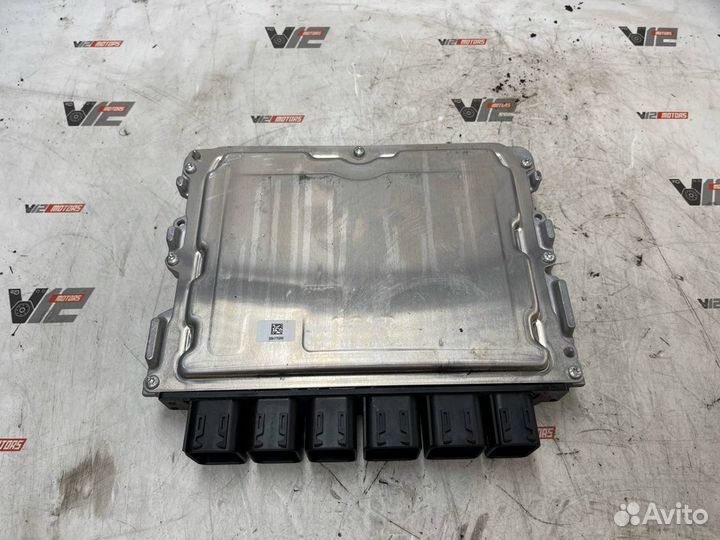 Блок управления двигателем BMW 5 G30/G31 2019