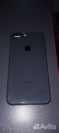 iPhone 8 Plus, 64 ГБ