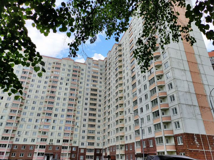 2-к. квартира, 55,5 м², 9/17 эт.