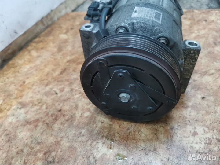 Компрессор кондиционера Nissan Qashqai J10 MR20DE