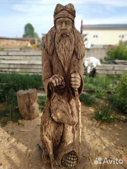 Скульптура из дерева/ручная работа