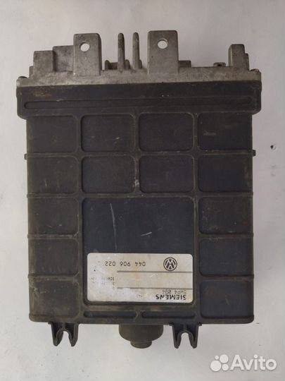 Блок управления двигателем volkswagen t4 2.0 бенз