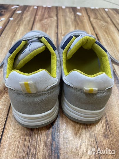 Детская обувь