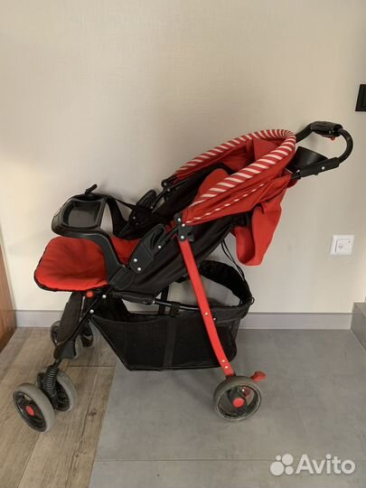 Прогулочная коляска karikids