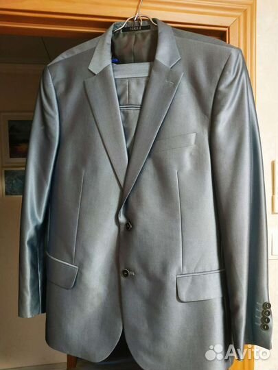 Костюм мужской 52 размер