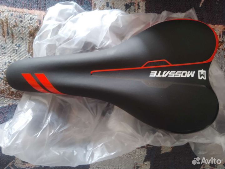 Продам новое велосипедное спортивное седло