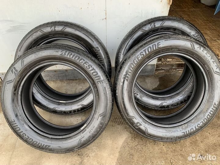 Bridgestone Alenza H/L 33 225/60 R18