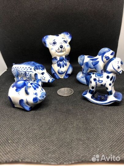Фарфоровые статуэтки гжель