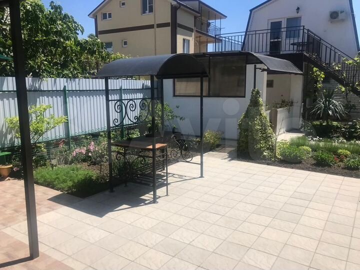 Дом 30 м² на участке 6 сот.