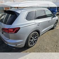 Volkswagen Touareg 2.0 AT, 2018, 42 000 км, с пробегом, цена 5 890 000 руб.