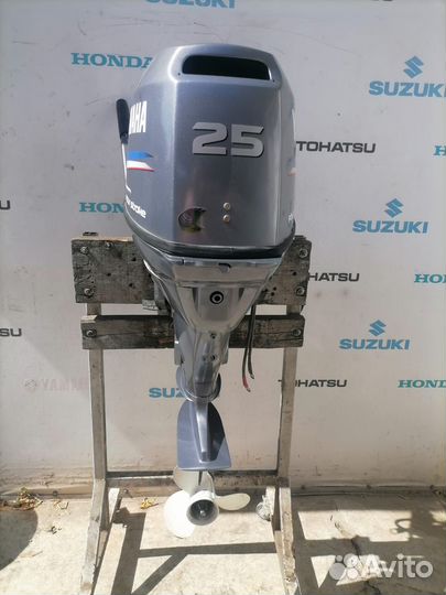 Yamaha F25, нога S, румпель, два стартера