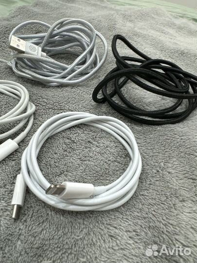 Зарядное устройство на iPhone