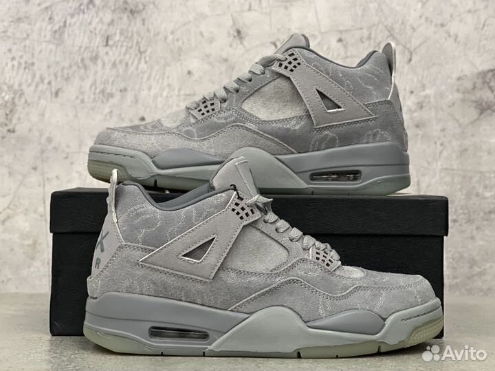 Кроссовки мужские Air Jordan 4 Retro Kaws