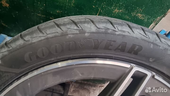 Goodyear Eagle F1 Asymmetric 3 275/35 R19 100Y