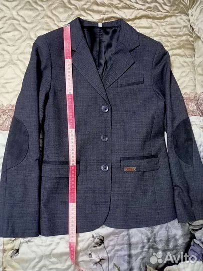 Школьный костюм 34 размер