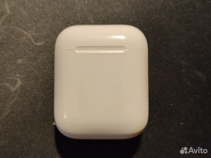 Беспроводные наушники apple airpods
