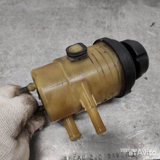 Бачок гидроусилителя Hyundai Santa Fe 2 D4HB 2010