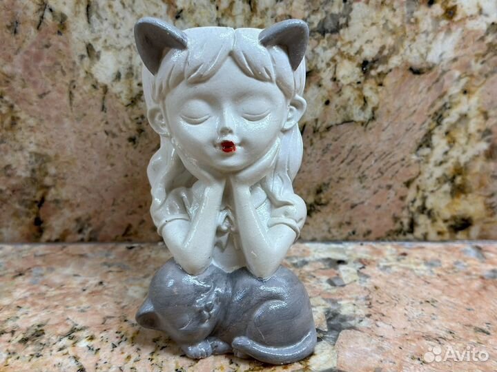 Девочка-кашпо Рита