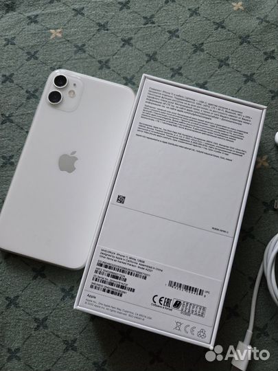 iPhone 11, 128 ГБ