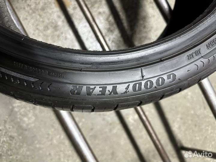 Goodyear EfficientGrip Performance 225/40 R18 92W